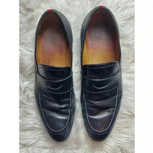 Men’s Gucci Leather Shoes